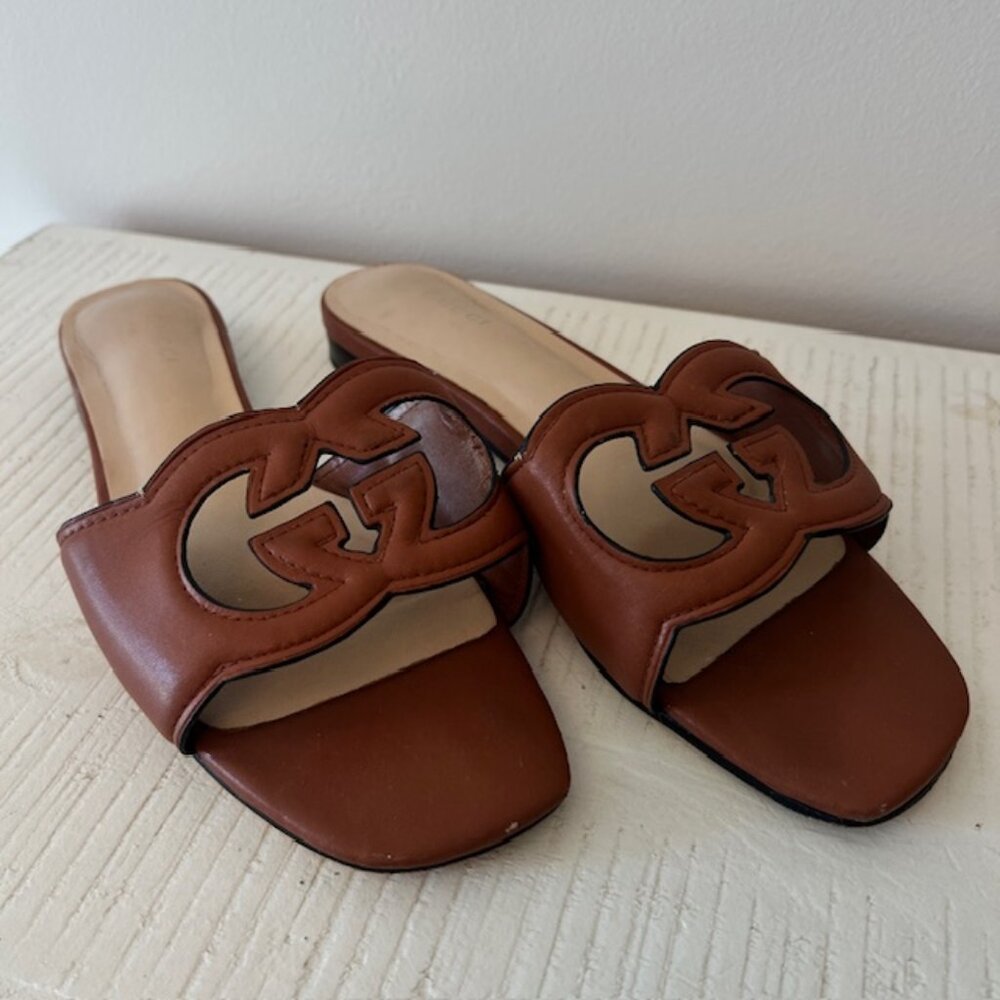 Brown Leather Slides Size 39